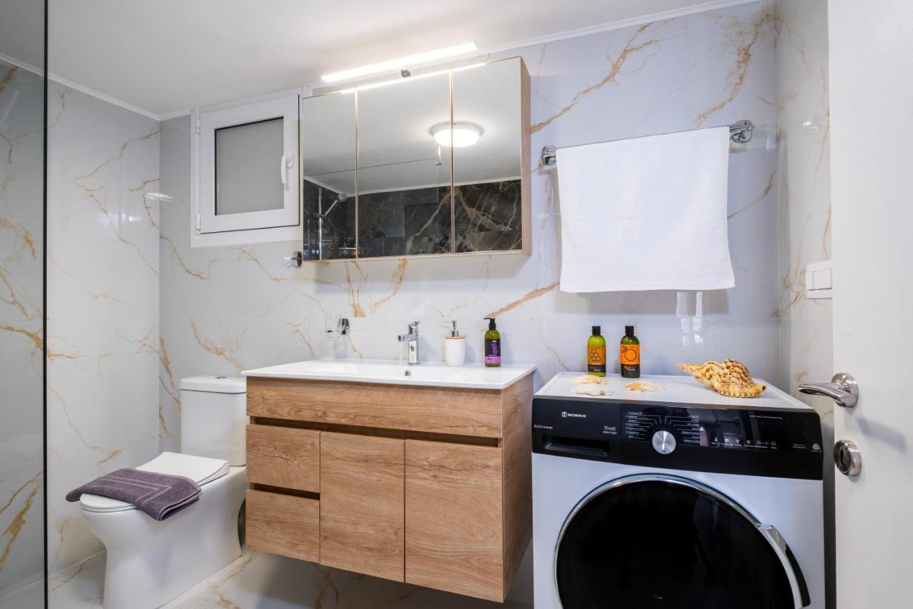 Urban Elegance, 3-Bedroom Flat In Heart Of Chania Hriszí Aktí Haniá Kültér fotó