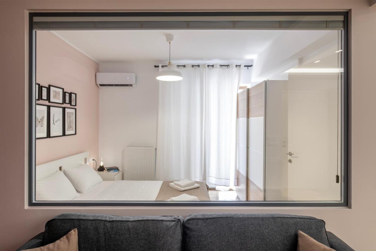 Urban Elegance, 3-Bedroom Flat In Heart Of Chania Hriszí Aktí Haniá Kültér fotó